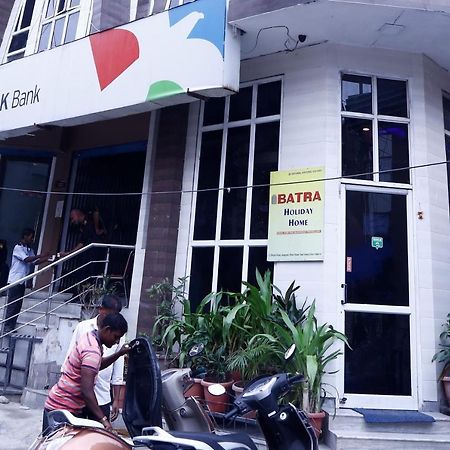 Batra Holiday Home - Couple Friendly Stays Delhi  Bagian luar foto