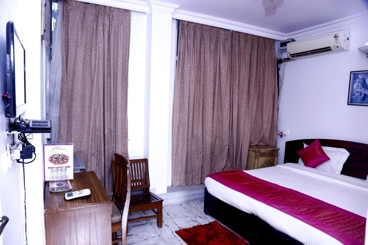 Batra Holiday Home - Couple Friendly Stays Delhi  Bagian luar foto